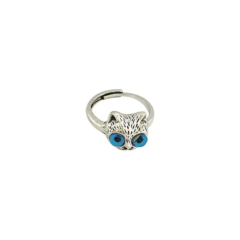 Moon-Eyes Kitty Ring